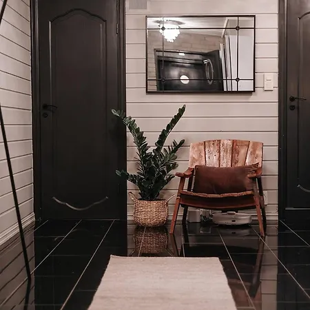 Large And Lovely In Sentrum With Sauna, Hot Tub And Car *